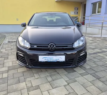 VW Golf 6 2,0 TSI automatik - cover