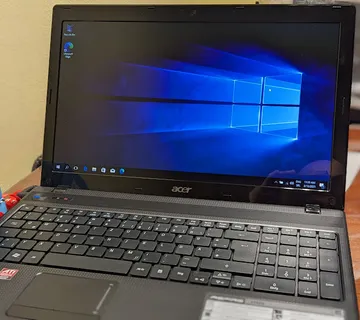 Laptop Acer Aspire 5742G - cover