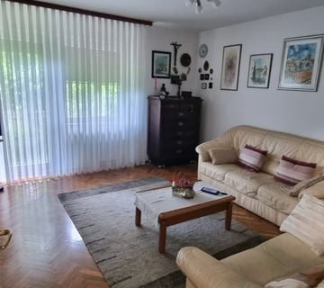 PRODAJA STANA - Zagreb, Medveščak, 3-sobni 60 m2 + GARAŽA + SPREMIŠTE - cover