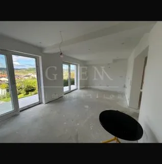 Stan Sveti križ Začretje, centar, 90,80 m2, PRILIKA (prodaja) - cover