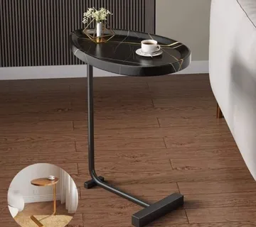 Elegantni drveni bočni stolić - cover