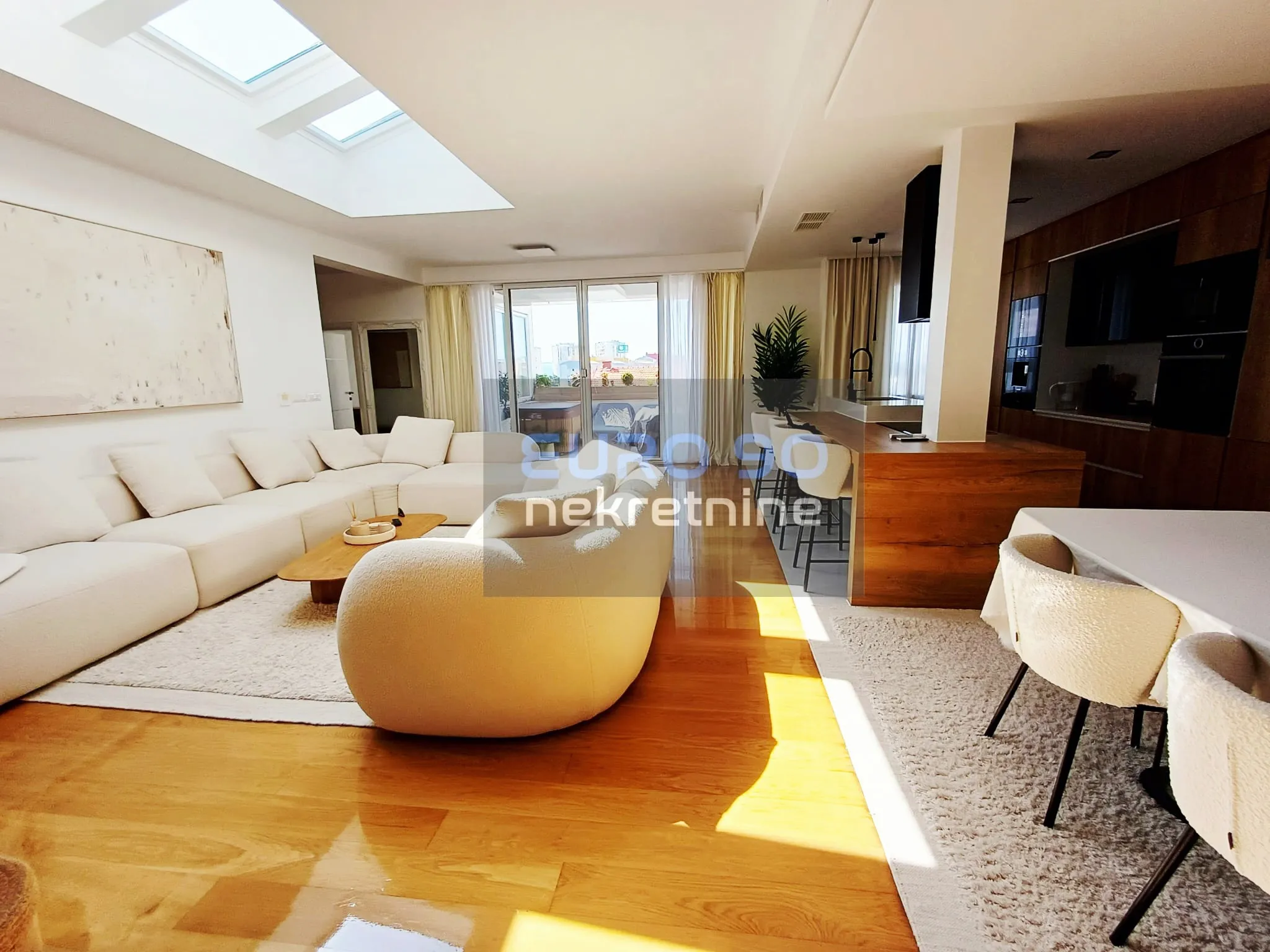 ZADAR /VIŠNJIK-LUKSUZAN TROSOBAN STAN 156 M2, POGLED NA MORE, LOKACIJA - cover