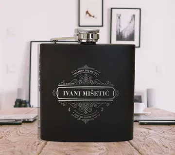 Personalizirana pljoska povodom rođendana – crna mat - cover