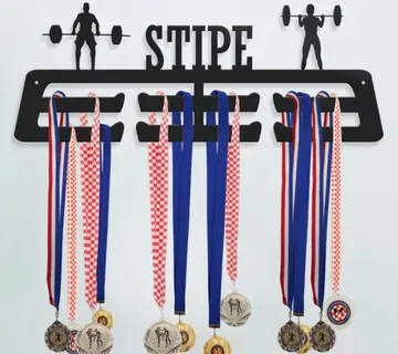 Personalizirani dvostruki stalak za medalje (za sportaše) - cover