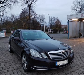 Mercedes E 200  - cover