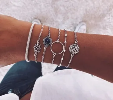 Komplet narukvica Pulsera -6 različitih narukvica - cover