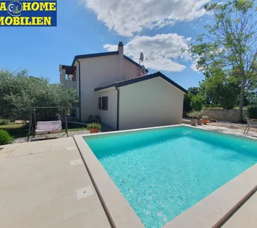 Kuća: Višnjan, 203.00 m2, bazen 24m2, mirna lokacija - cover