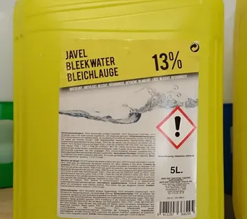 Izbijeljivač /dezinfekcija Bleach water 5l - cover