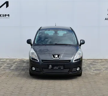 Peugeot 5008 1.6 HDi Active - cover