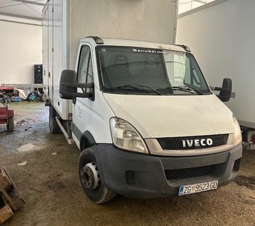 Hladnjača Iveco Daily 70c15 - cover