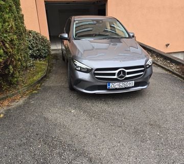 Mercedes B220 4MATIC - cover