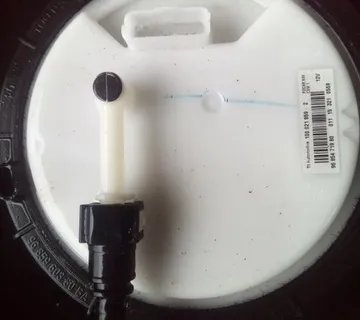 Citroen C3 2015g benzin pumpa goriva - cover