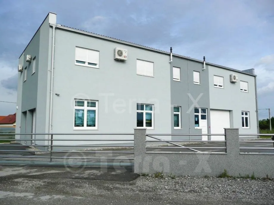 Samostojeća zgrada mješovite namjene prizemlje i kat, 450 m2 - cover