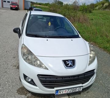 Peugeot 207 1.6 hdi - cover