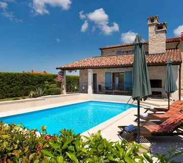 POREČ OKOLICA-ŠARMANTNA KAMENA VILA SA BAZENOM NA PRODAJI (prodaja) - cover