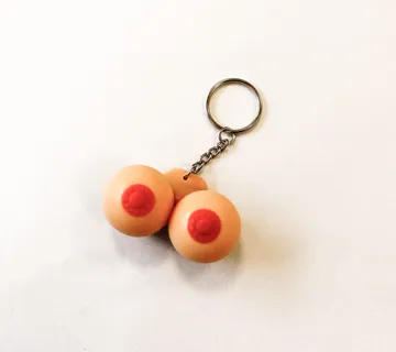 Privjesak – mala milka - cover