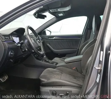 Škoda Superb Combi 2.0TDI DSG Sportline VIRTUAL Pro KAMERA NAVI - cover
