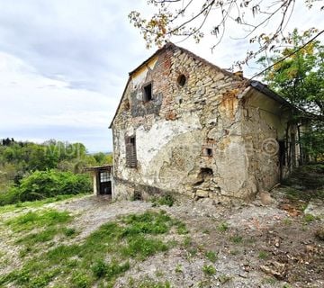 Miroševec, kuća za rušenje na parceli od 1126m2 - cover