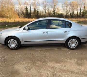 VW Passat 1,6 benzin 2006. god - cover