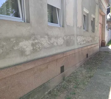 Kuca za prodaju - cover