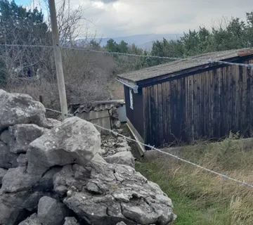 Prodaja zemljista na otoku  Krku - cover