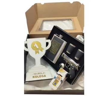 Poklon paket za kolegu “Najbolji kolega” - cover