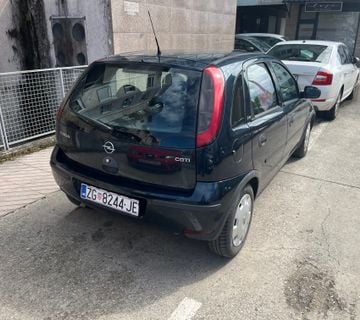 Opel Corsa C 1.3 CDTI - cover