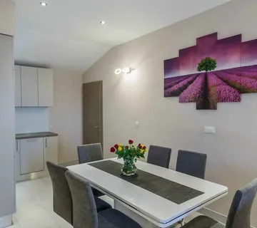 Apartmani Savin - cover