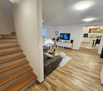 VODNJAN, PREKRASNA RENOVIRANA KUCA (prodaja) - cover