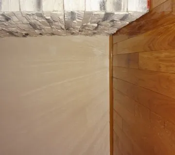 HRAST ULJENI MASIVNI SELJAČKI POD 18 cm - cover