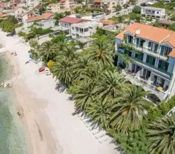 Apartmani Petar Vlašić - cover