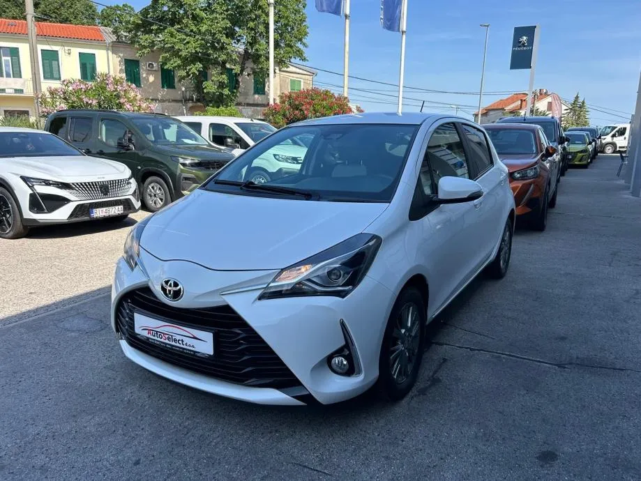 Toyota Yaris 1,5 VVT-i - 100.000km - NAVI - GARANCIJA - REG.1.GOD. !!! - cover