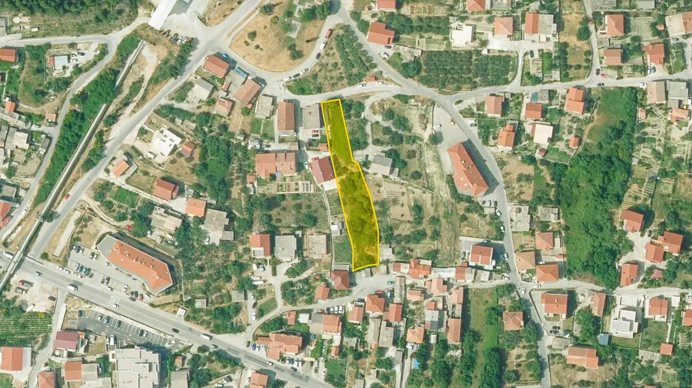 Solin, Barišići - Građevinsko zemljište, 1541 m² - cover