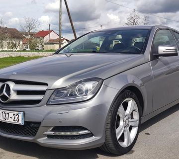 Mercedes-Benz C-klasa Coupe 220CDi Automatik, TOP - cover