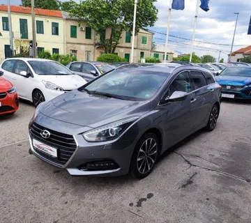 Hyundai i40 1,7 CRDi - 2015 - NAVI - BIXENON - AUTOMATIK - REG 1 GOD ! - cover