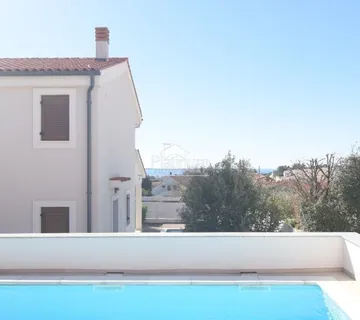 Istra, Barbariga, fantastična samostojeća kuća s bazenom - cover