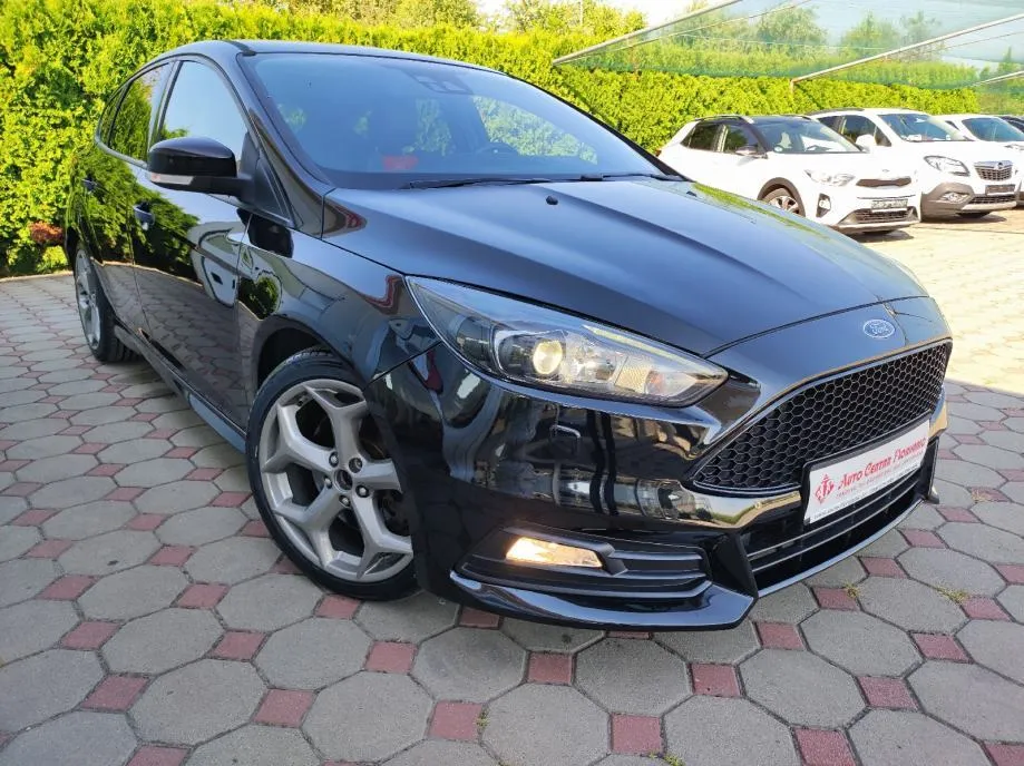 Ford Focus ST Performance 2.0 TDCI 2015.,VELIKI SERVIS , RECARO, ALU - cover