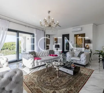 Split, Podstrana - Prekrasna vila s panoramskim pogledom na more - cover