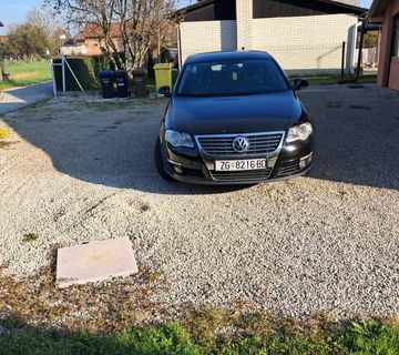 Passat 2.0 Fsi Highline 2005 god. 177200 km - cover