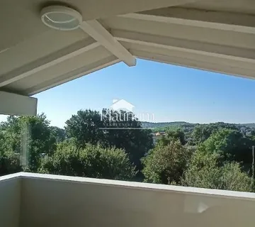 Istra, Medulin, lijepi apartman na drugom katu - cover