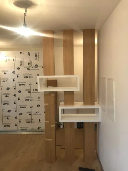 Predsoblje plakat stijena pregrada - cover