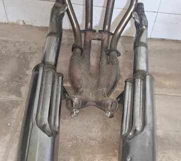 Suzuki gsxr 1100 - cover