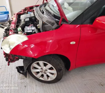 SUZUKI SWIFT 2007 PREDNJI LIJEVI BLATOBRAN - cover