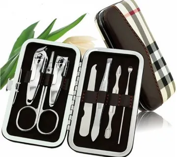 7-dijelni set za uređivanje noktiju - cover