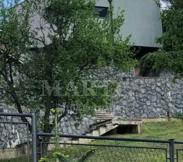 Sv.Duh, kuća, 400m2,4 etaže, 3 stana, bazen, prodaja (prodaja) - cover