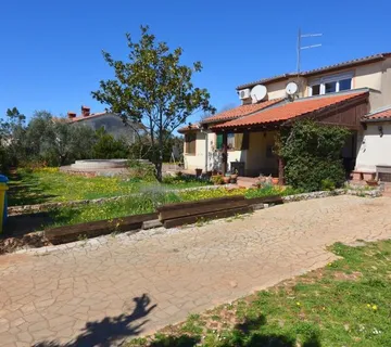 Kuća Prodaja Poreč 280 m2 (prodaja) - cover