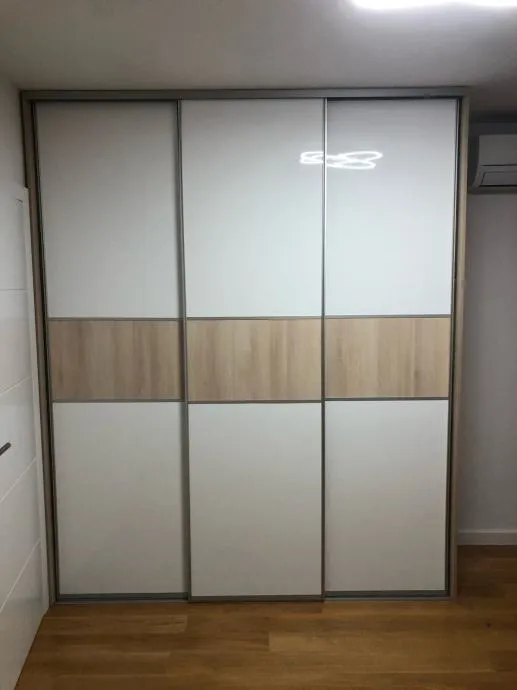 Garderobni ormar sklizni - cover