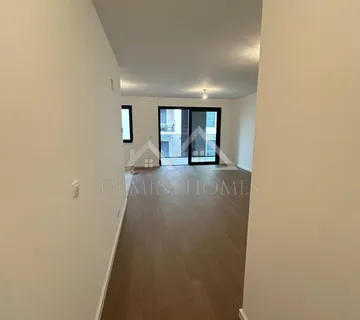 Moderan trosoban u mirnom dijelu Remetinca, 72 m² - cover