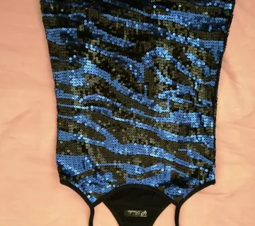 Crno/plava maja na bretele - cover