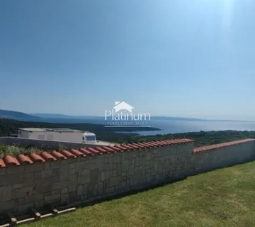 Istra,Pavićini poljoprivredna parcela s pogledom na more - cover